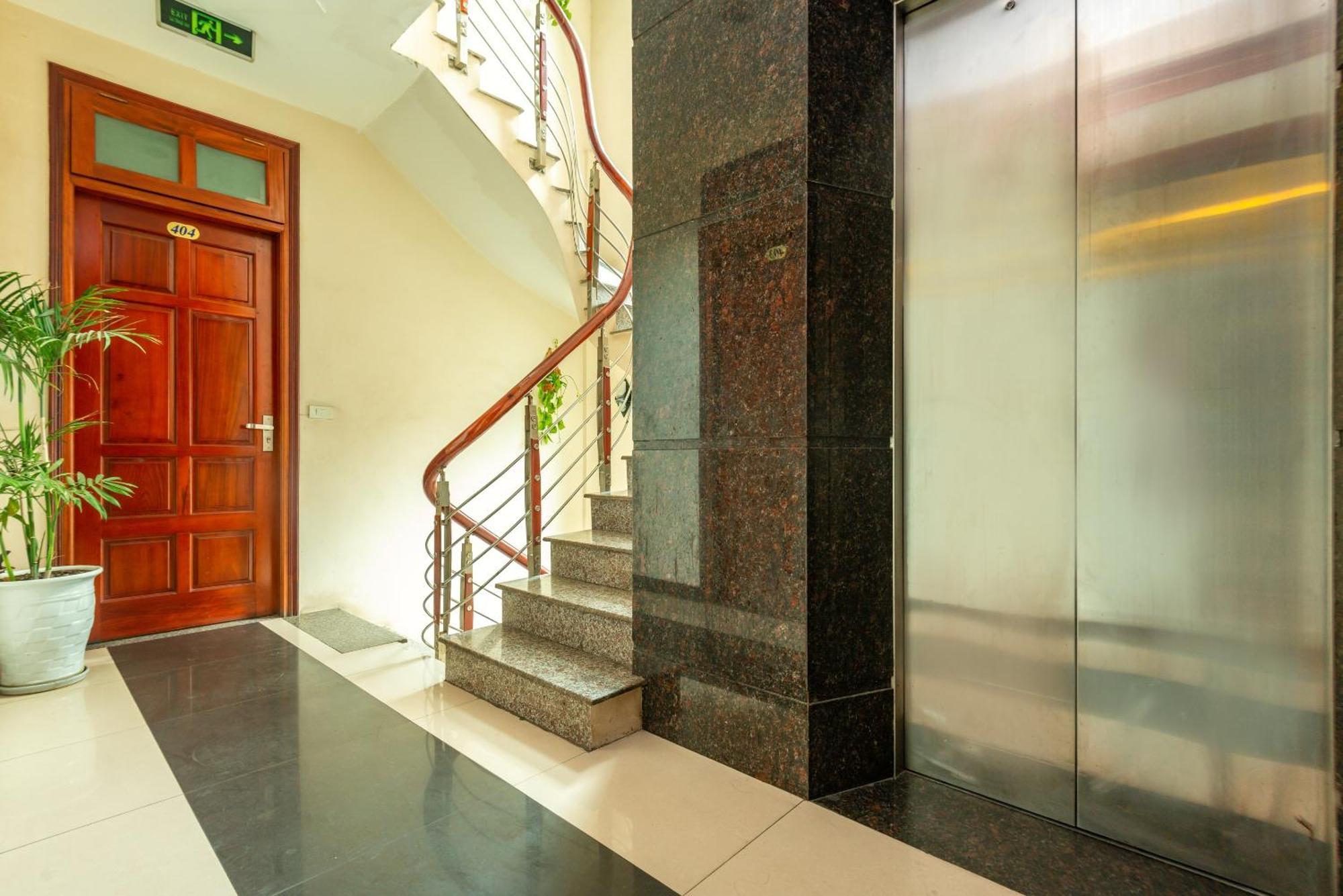 Oyo 887 Star Hotel Hanoi Luaran gambar